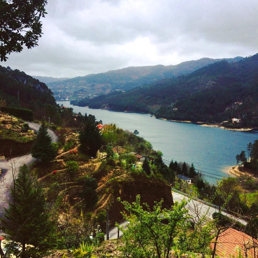 Vale De Azereiros Apartamentos Geres Kültér fotó